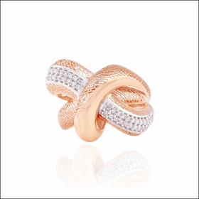 Timeless Splendor Signity Gold Cocktail Ring