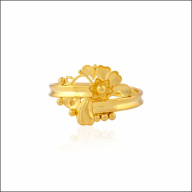 Breathtaking Elegance Gold Ring