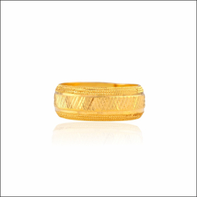 Enchanting Charm Gold Ring