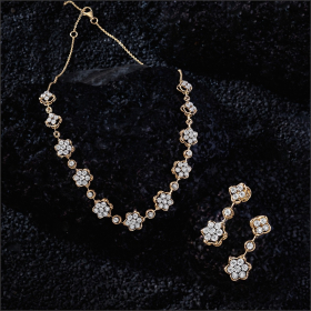 Graceful Blossom Diamond Necklace Set