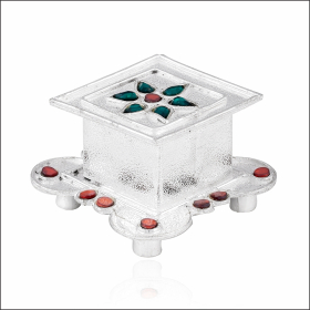 Traditional Finesse Silver Sindoor Box