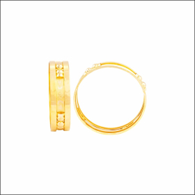 Traditional Magnificence Gold Kada Bangles