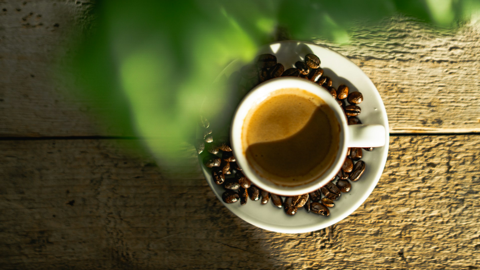 Charm your 30s effortlessly with these Elegant Pendant Sets