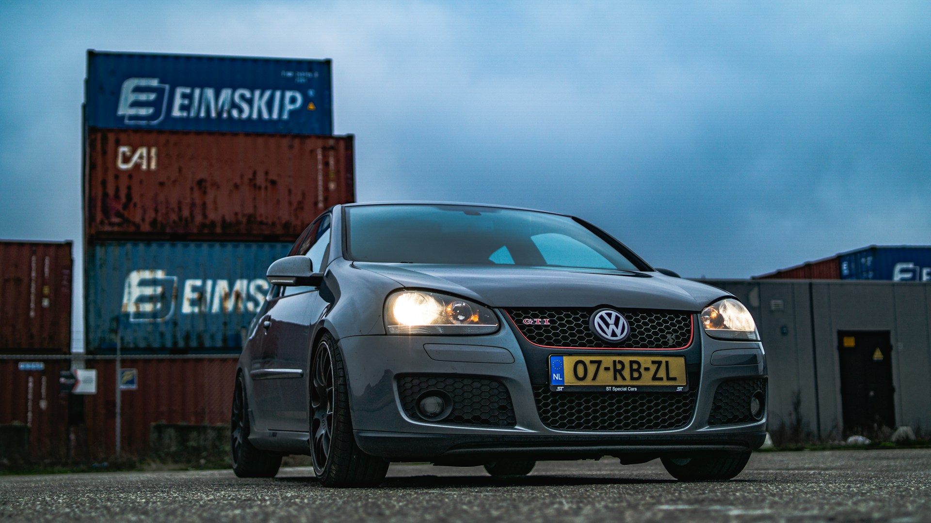 Grand Launch of Aisshpra Gems and Jewels New Showroom in Sigra Varanasi